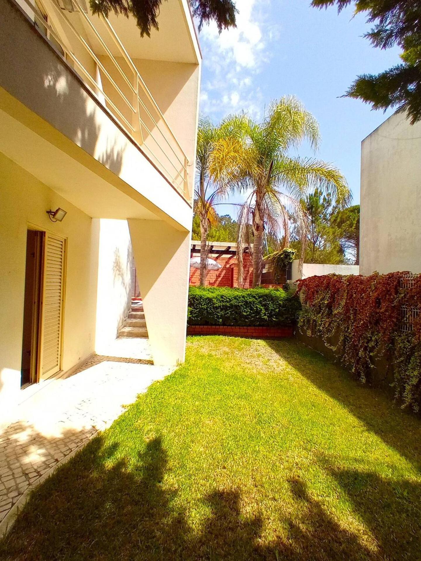 Villa Sesimbra Charming Pool Duplex Bbk & Garden Extérieur photo
